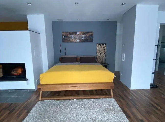 アパート 2 Schweizer